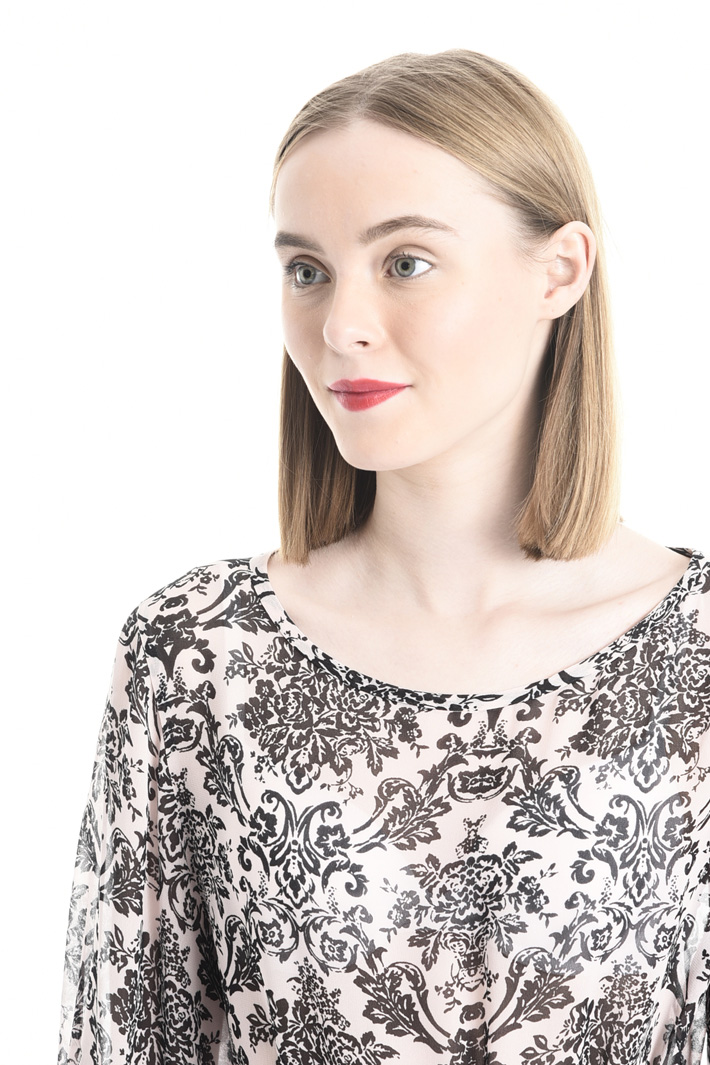 Blusa in viscosa stampata Intrend Blusa in viscosa stampata Intrend