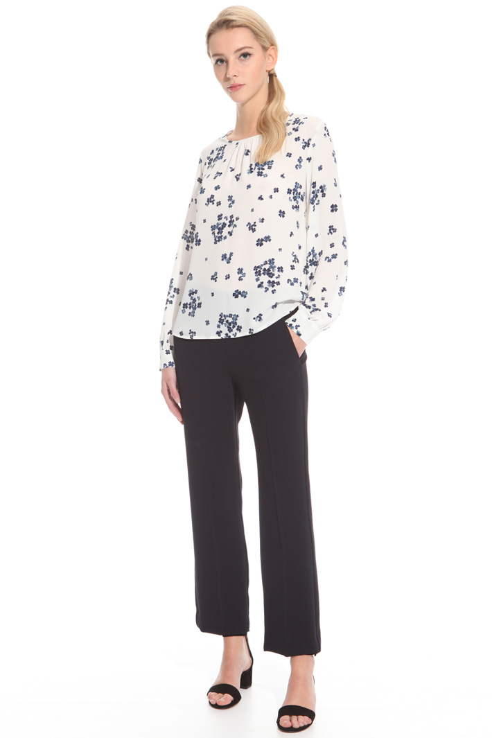 Printed crepe blouse Intrend Printed crepe blouse Intrend