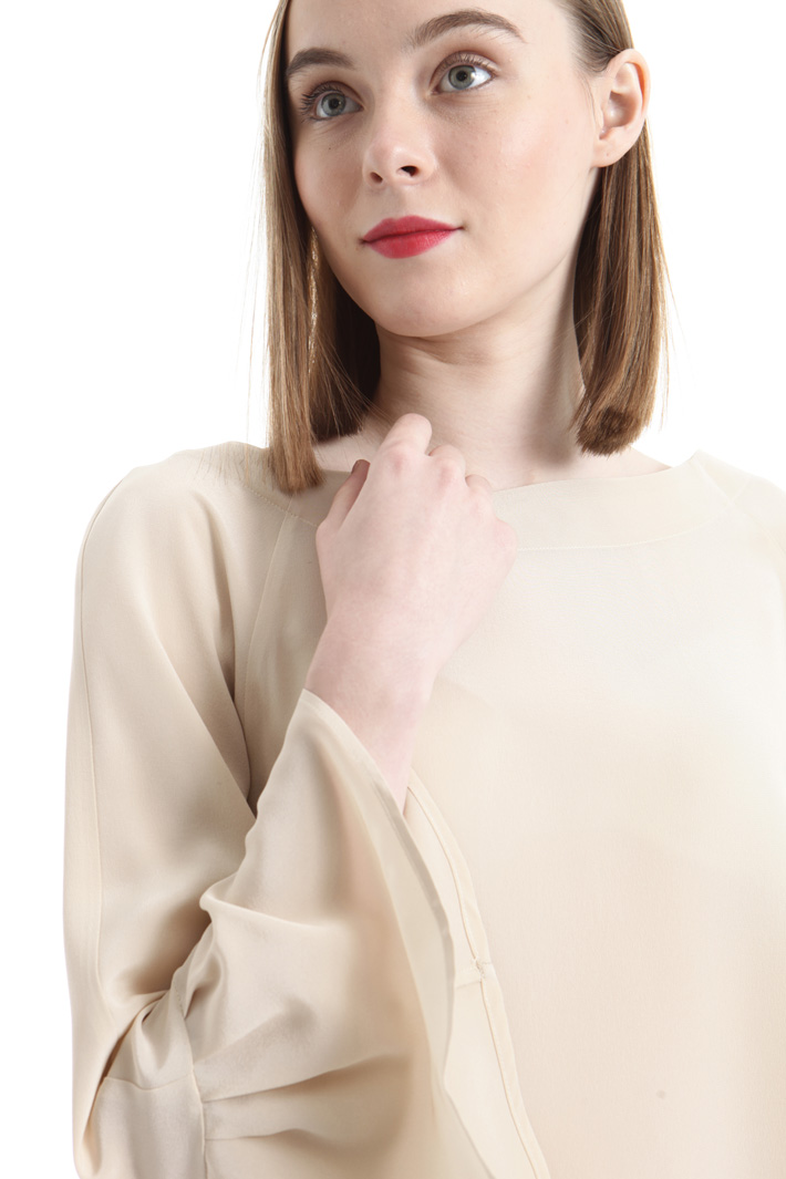 Washed silk blouse Intrend Washed silk blouse Intrend