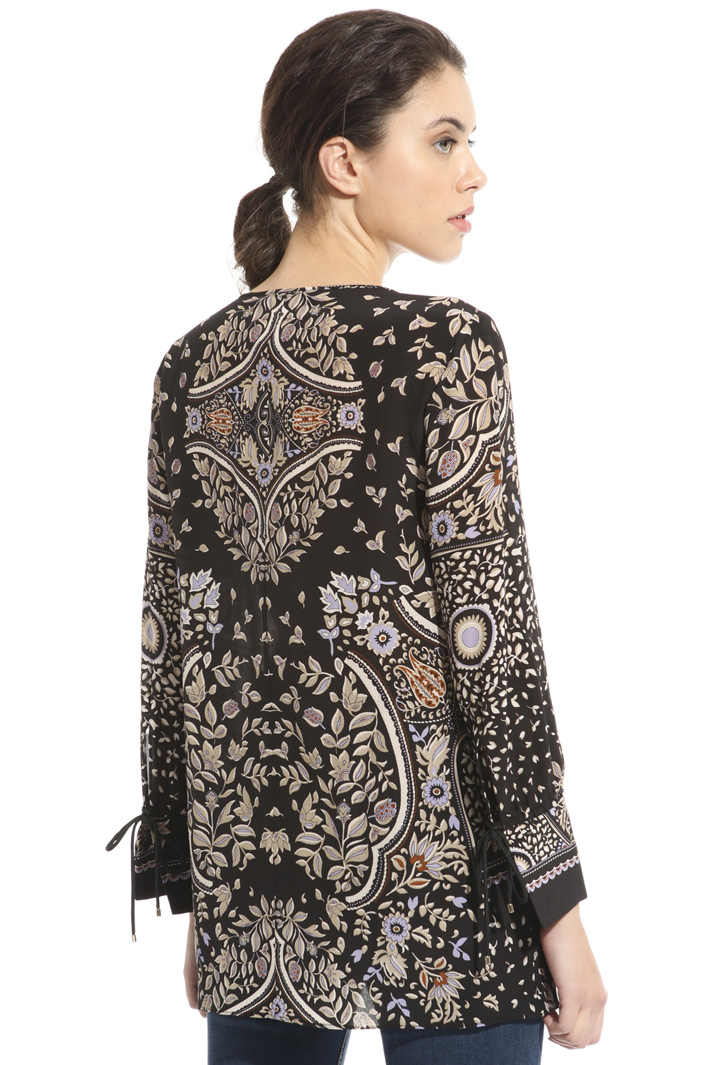 Blusa in pura seta stampata Intrend Blusa in pura seta stampata Intrend