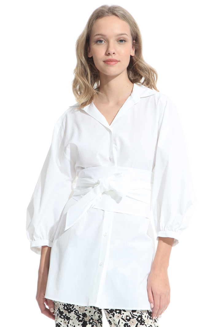 Oversized shirt in poplin Intrend Oversized shirt in poplin Intrend