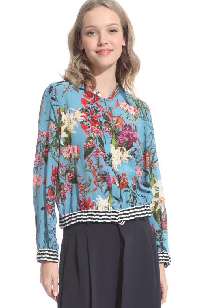 Silk georgette shirt Intrend Silk georgette shirt Intrend