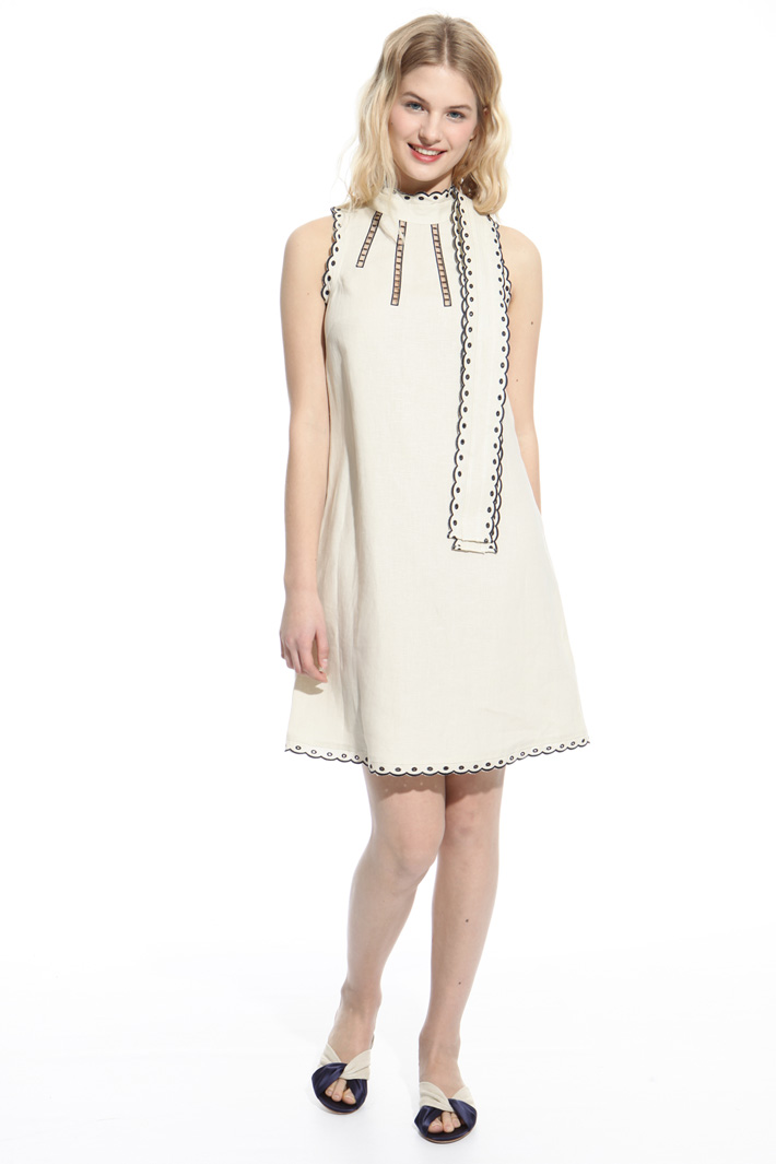 Scalloped trim dress Intrend Scalloped trim dress Intrend