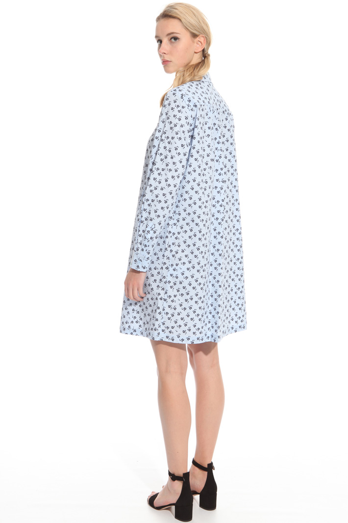 Loose-fit cotton dress Intrend Loose-fit cotton dress Intrend