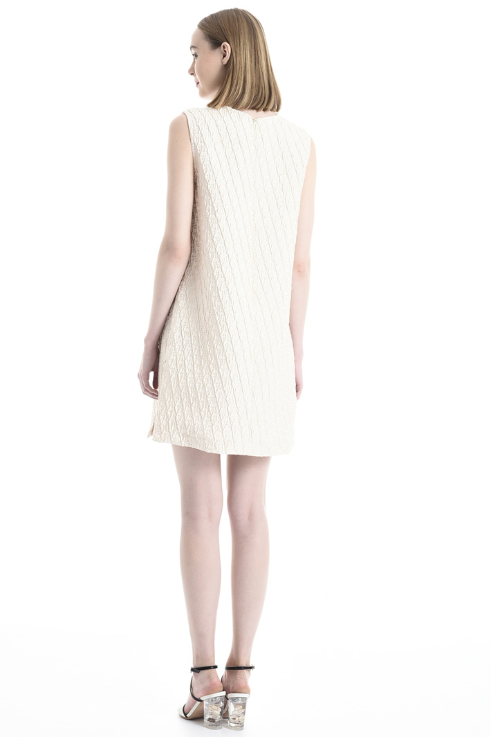 Dress in matelassé fabric Intrend Dress in matelassé fabric Intrend