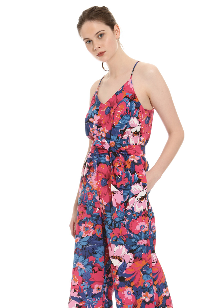 Cropped printed jumpsuit Intrend Cropped printed jumpsuit Intrend