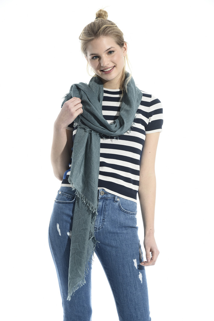 Soft viscose scarf Intrend Soft viscose scarf Intrend