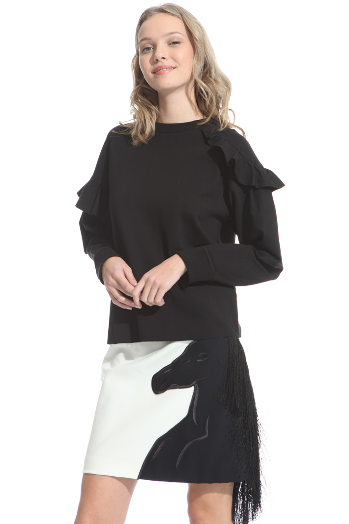 Frilled sweatshirt Intrend Frilled sweatshirt Intrend