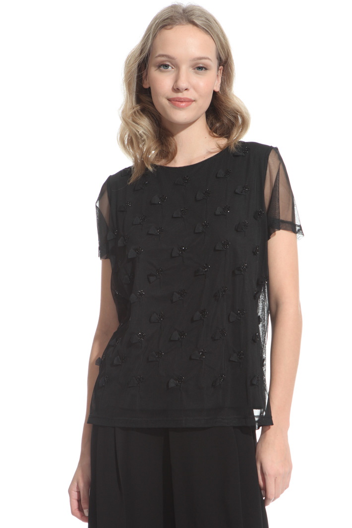 Embroidered tulle T-shirt Intrend Embroidered tulle T-shirt Intrend