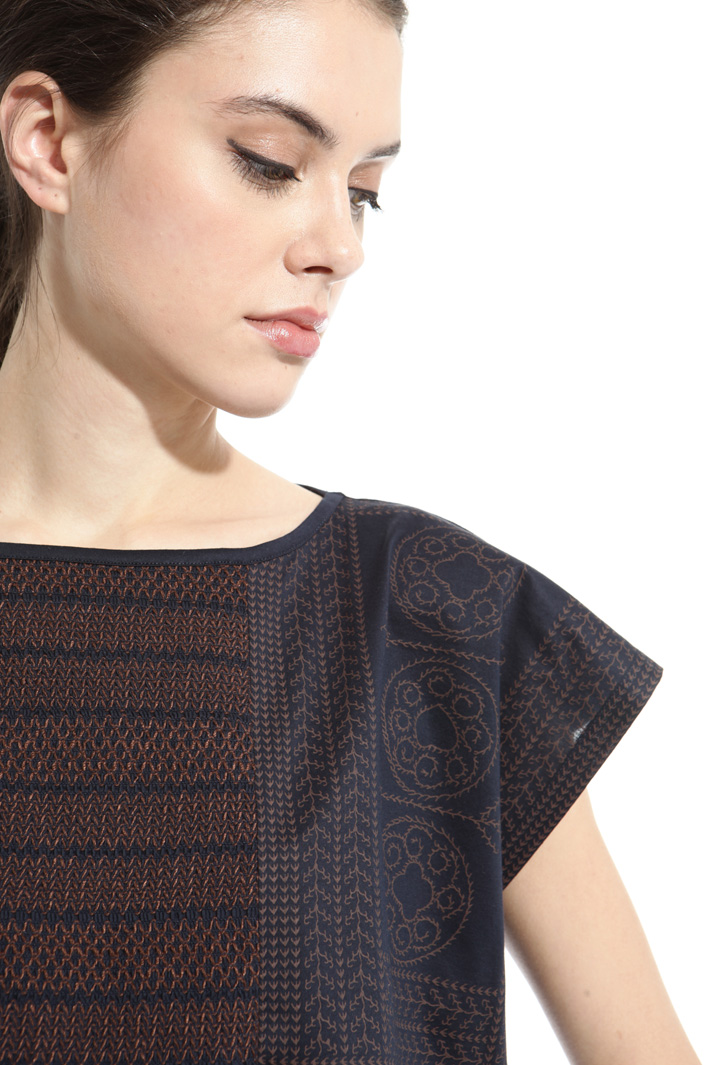 Top con motivi punto smock Intrend Top con motivi punto smock Intrend