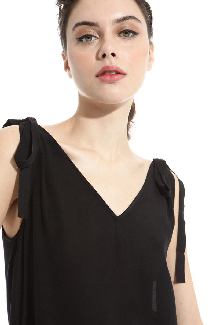 Lace-up top Intrend Lace-up top Intrend