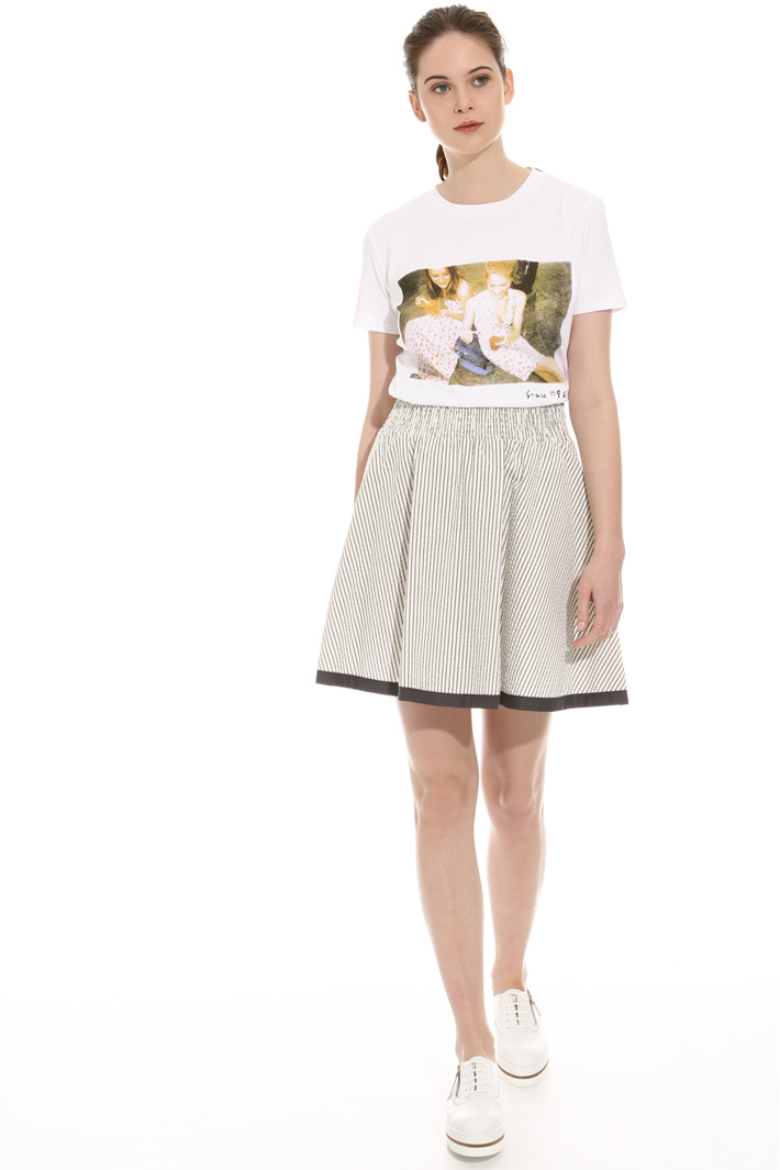 Printed T-shirt Intrend Printed T-shirt Intrend