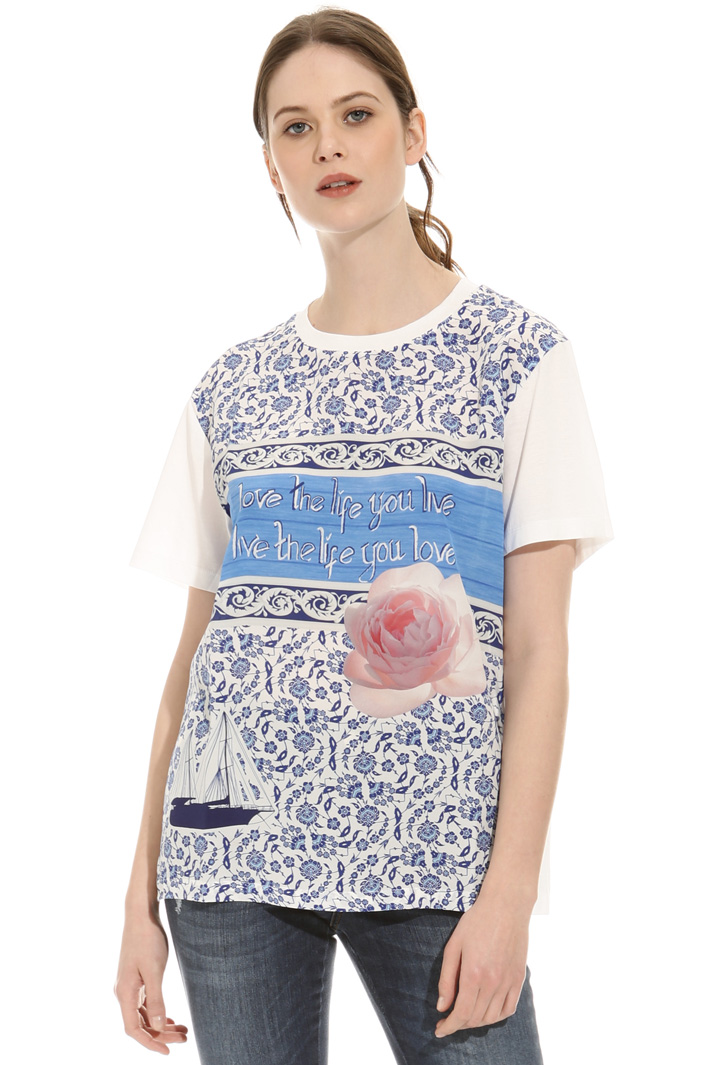 Silk printed T-shirt Intrend Silk printed T-shirt Intrend