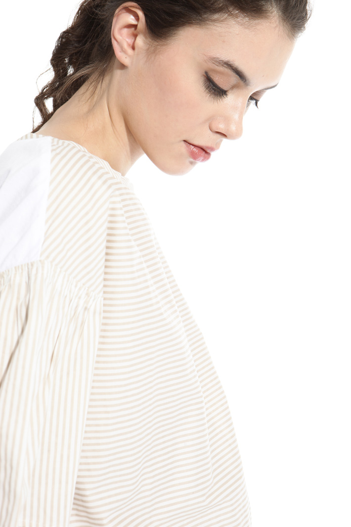 Flounced sleeve top Intrend Flounced sleeve top Intrend