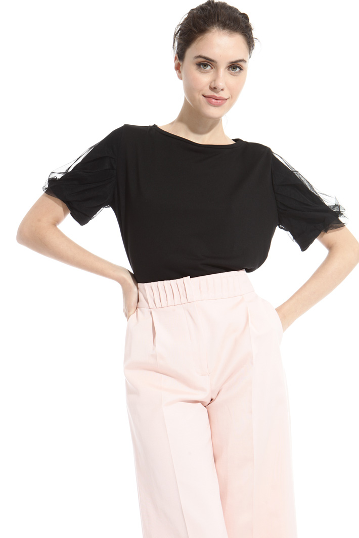 Tulle sleeve T-shirt Intrend Tulle sleeve T-shirt Intrend