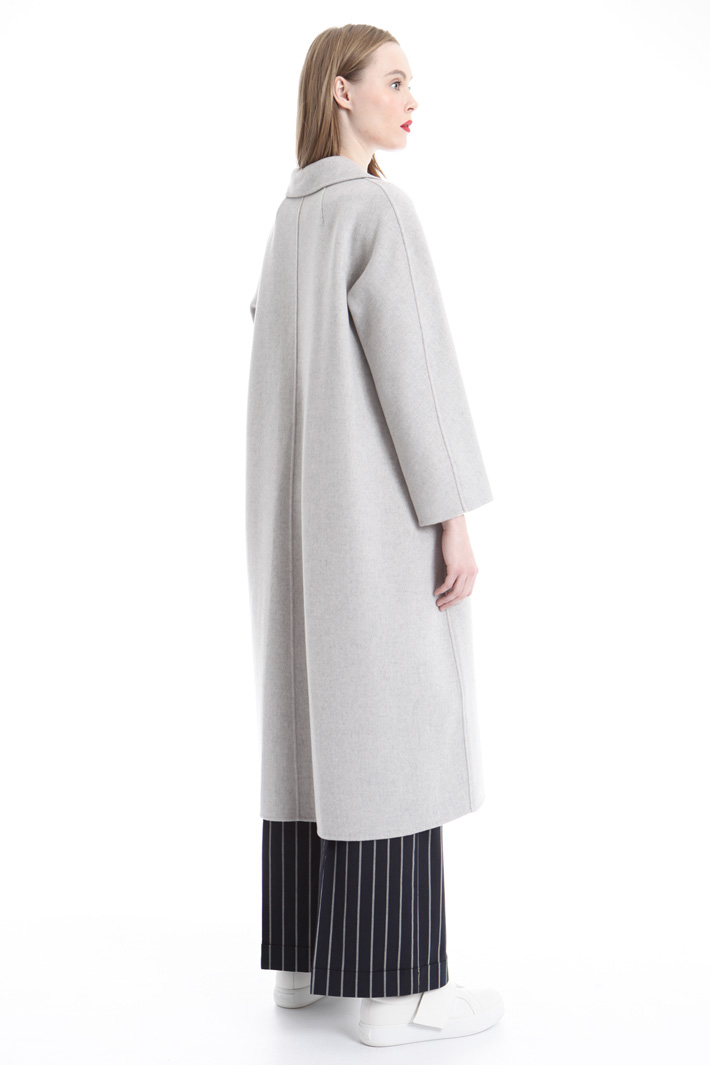 Wide lapel coat Intrend Wide lapel coat Intrend