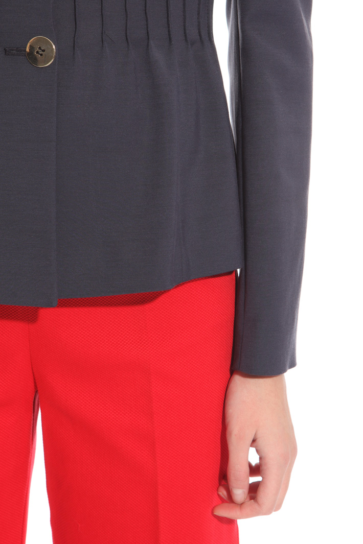 Blazer with gathered waist Intrend Blazer with gathered waist Intrend