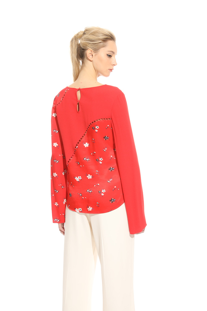 Perforated marocain blouse Intrend Perforated marocain blouse Intrend