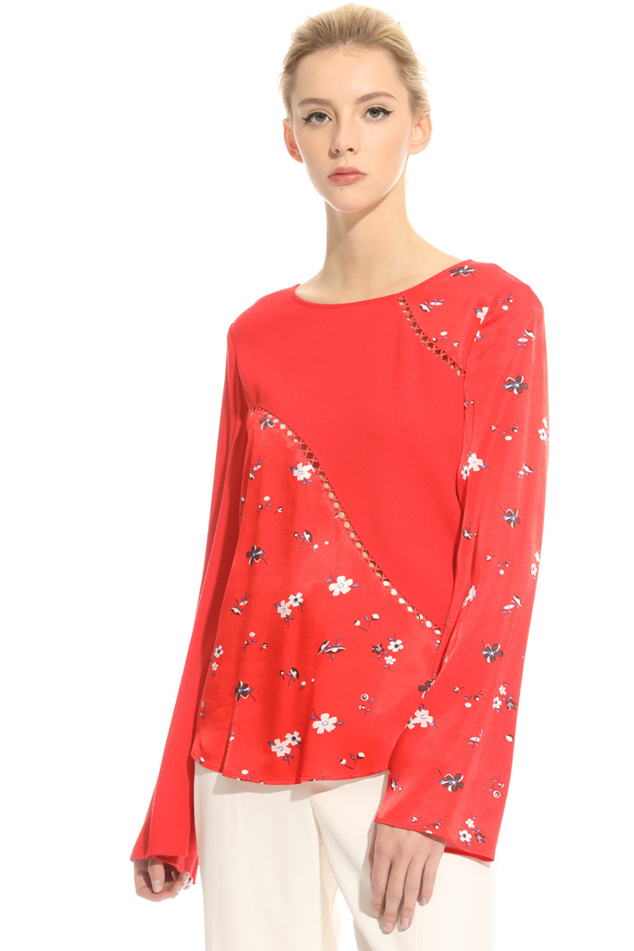 Perforated marocain blouse Intrend Perforated marocain blouse Intrend