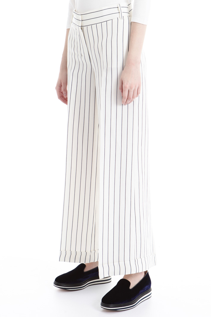 Pantalone in raso ramié Intrend Pantalone in raso ramié Intrend