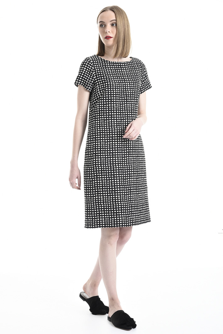 Abito in matelassé jacquard Intrend Abito in matelassé jacquard Intrend