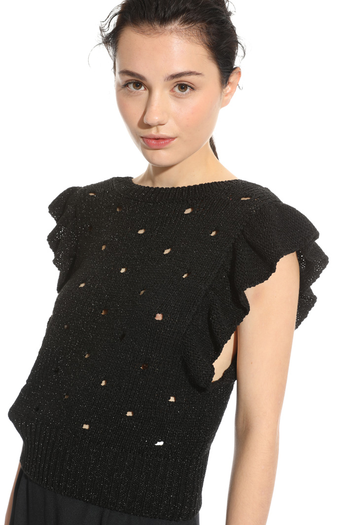 Lamé knit top
Intrend Lamé knit top
Intrend
