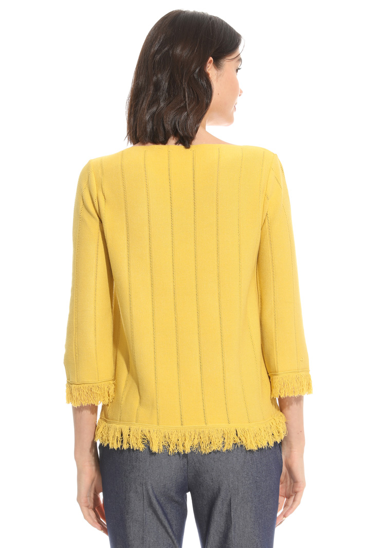 Fringed perforated sweater Intrend Fringed perforated sweater Intrend