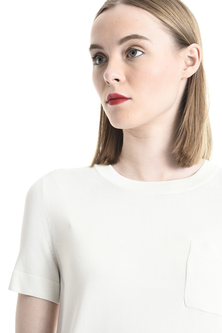 Maglia in viscosa crepe Intrend Maglia in viscosa crepe Intrend