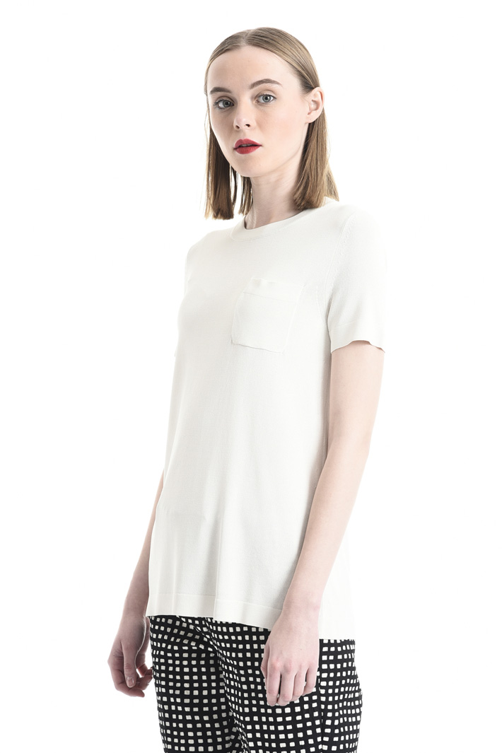Maglia in viscosa crepe Intrend Maglia in viscosa crepe Intrend
