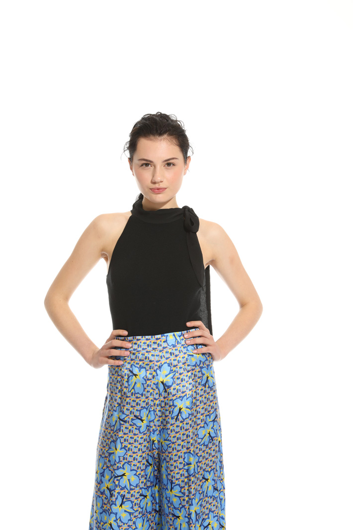 Top in maglia stretch Intrend Top in maglia stretch Intrend