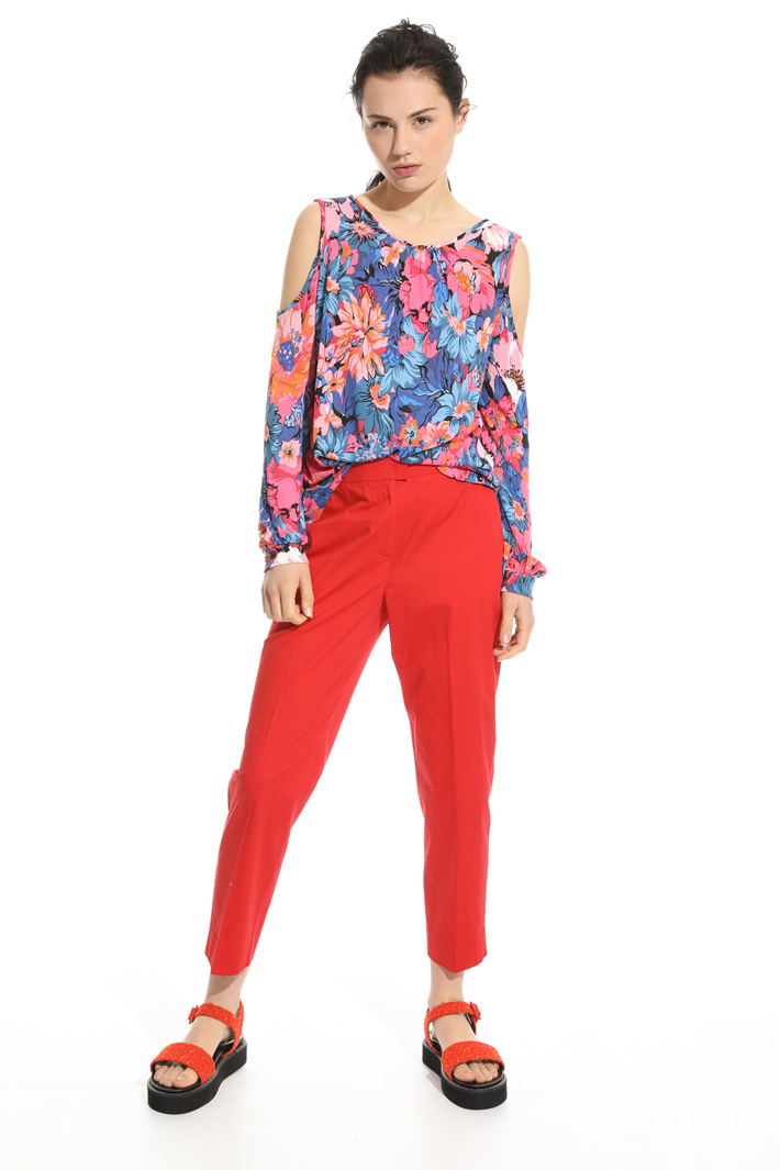 Cold shoulder top Intrend Cold shoulder top Intrend
