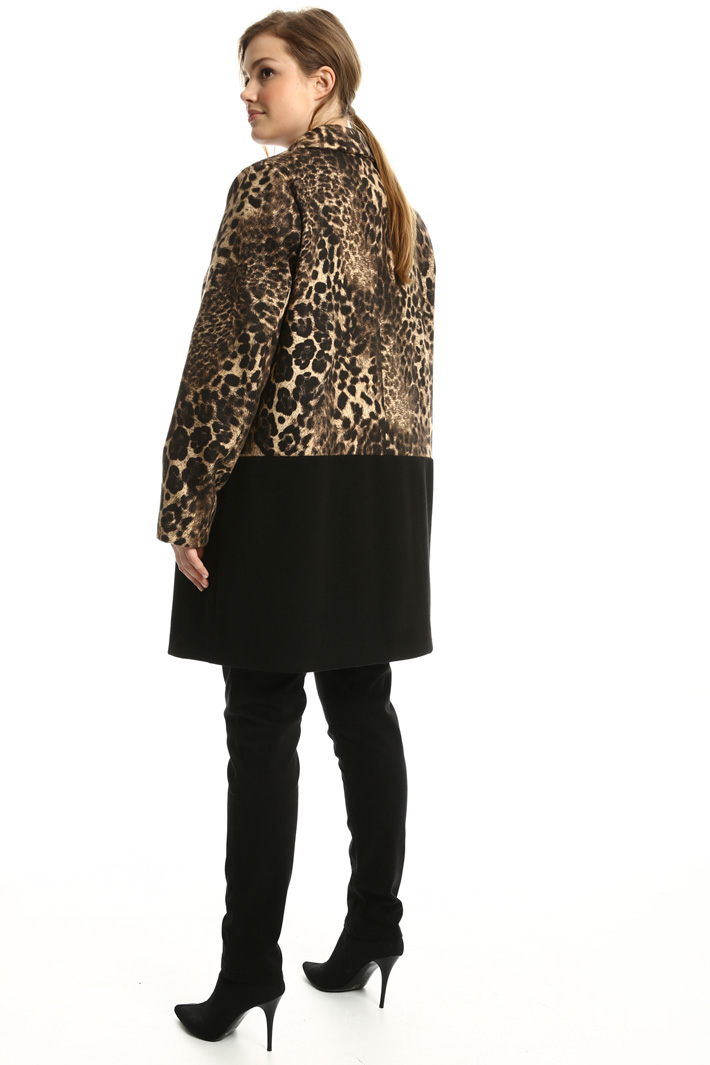 Animalier coat in felt fabric Intrend Animalier coat in felt fabric Intrend
