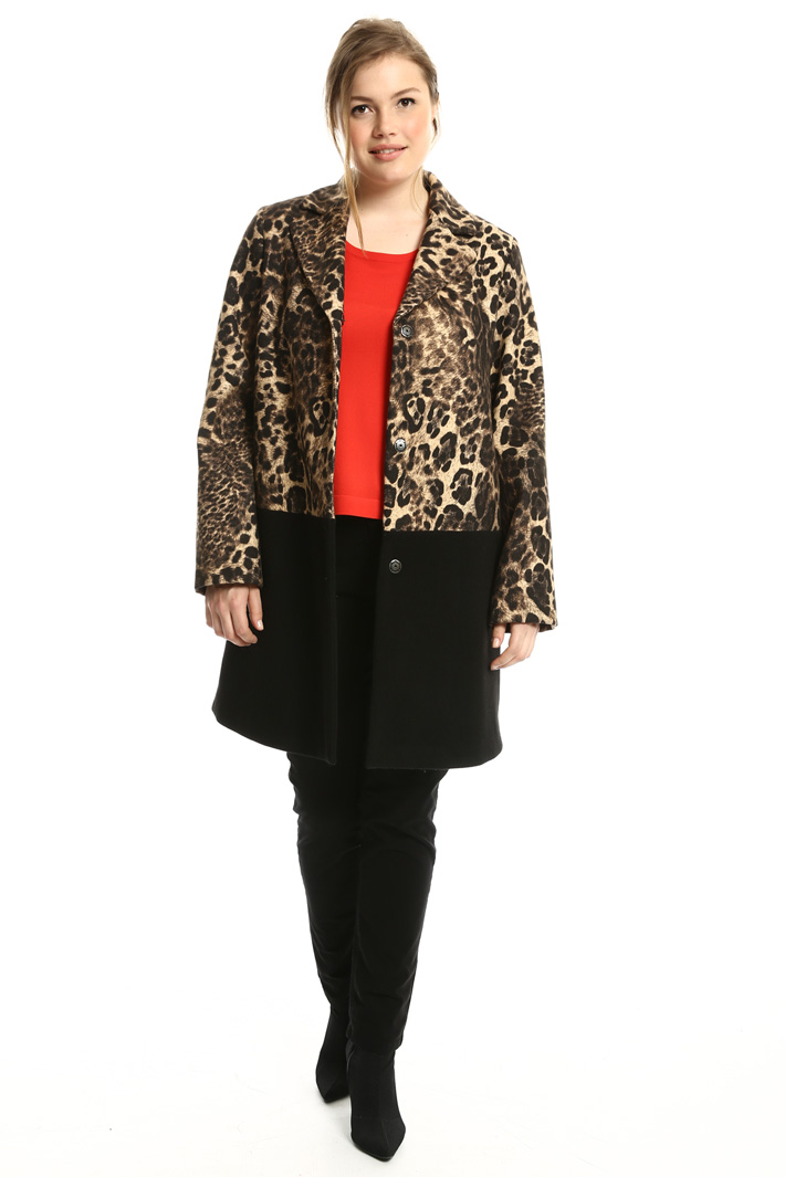 Animalier coat in felt fabric Intrend Animalier coat in felt fabric Intrend
