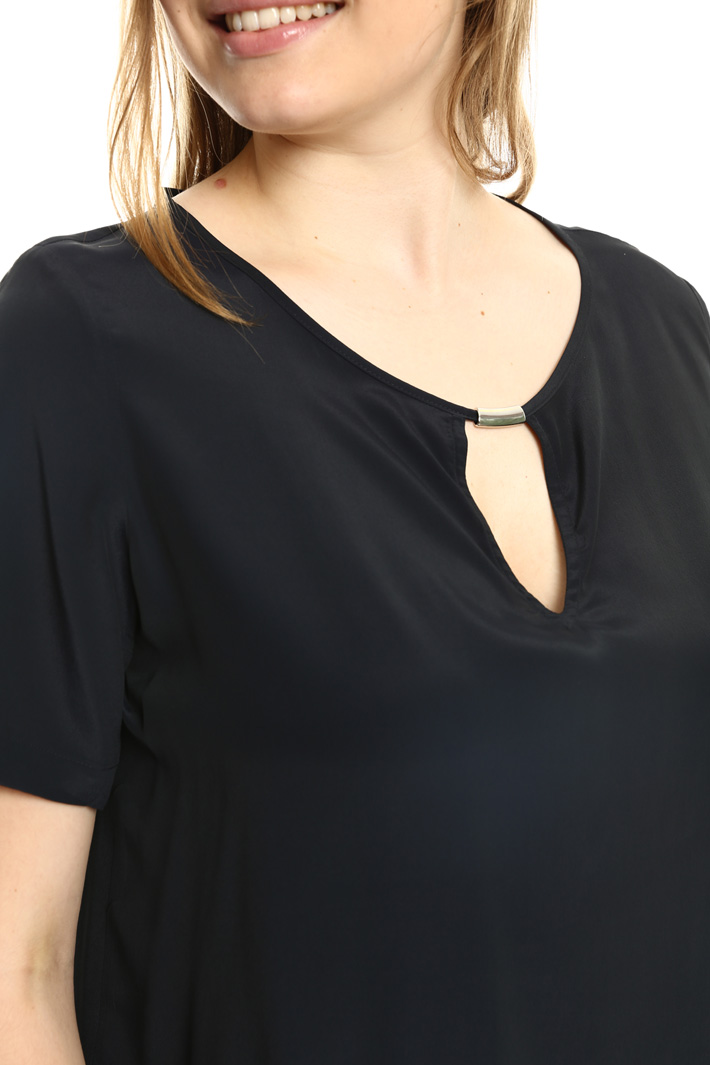 Silk blend top
Intrend Silk blend top
Intrend