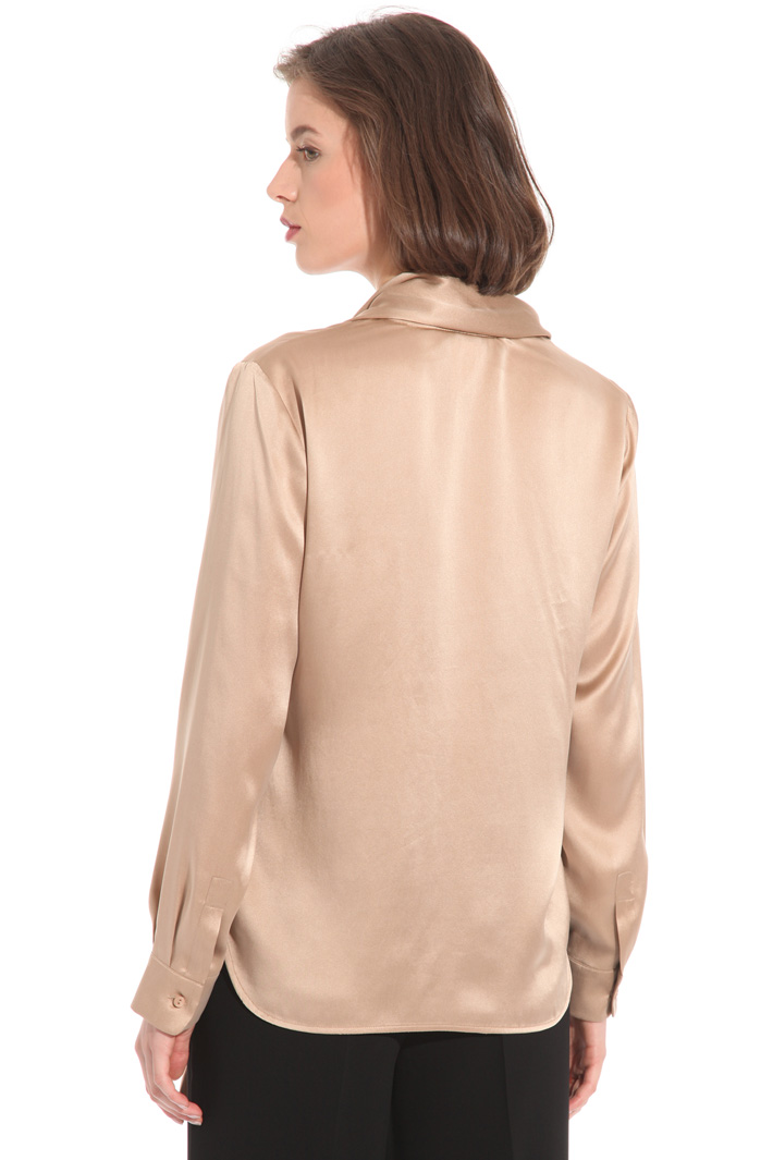 Silk satin blouse Intrend Silk satin blouse Intrend