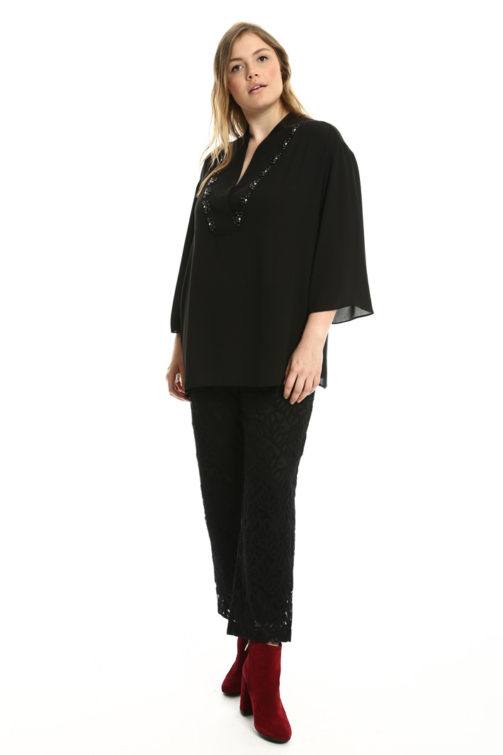 Rebrodé lace trousers
Intrend Rebrodé lace trousers
Intrend