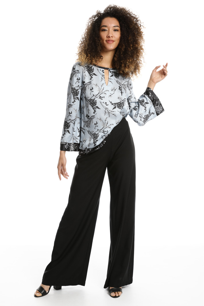 Wide-leg twill trousers Intrend Wide-leg twill trousers Intrend
