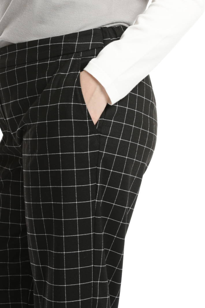 Straight leg flannel trousers Intrend Straight leg flannel trousers Intrend