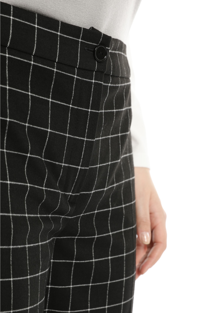 Straight leg flannel trousers Intrend Straight leg flannel trousers Intrend