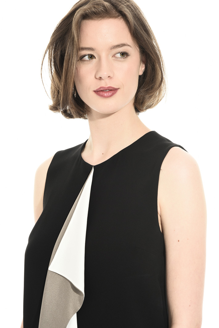 Top with contrast insert Intrend Top with contrast insert Intrend