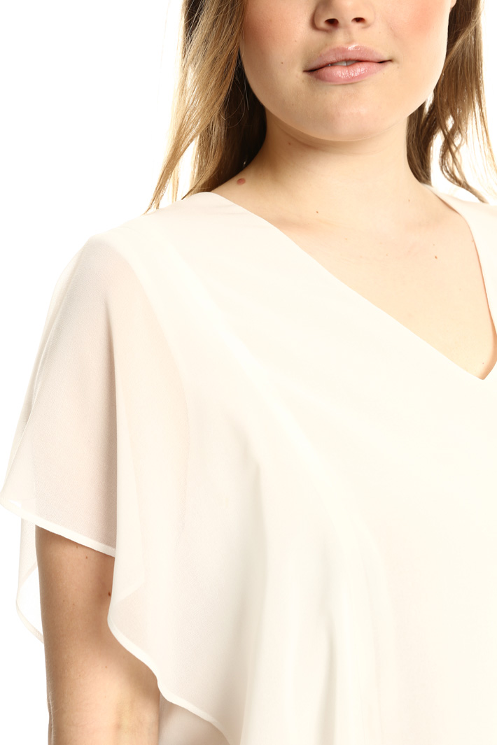Long georgette tunic
Intrend Long georgette tunic
Intrend
