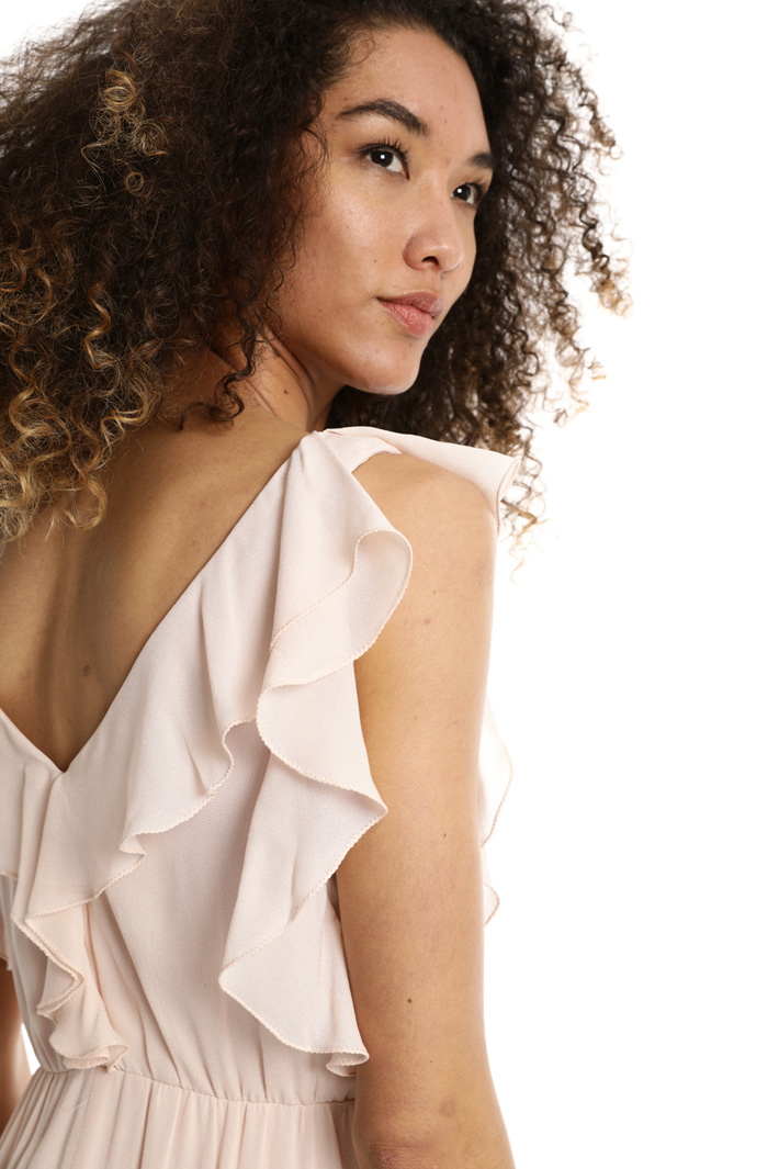 Long ruffled dress Intrend Long ruffled dress Intrend