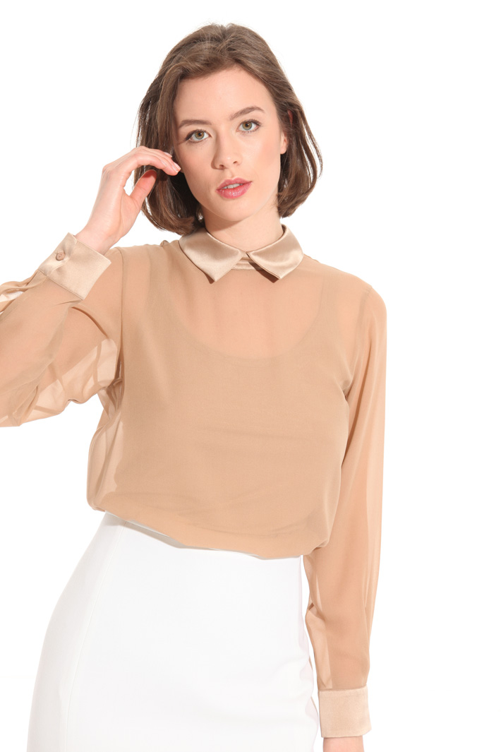 Georgette and satin blouse Intrend Georgette and satin blouse Intrend