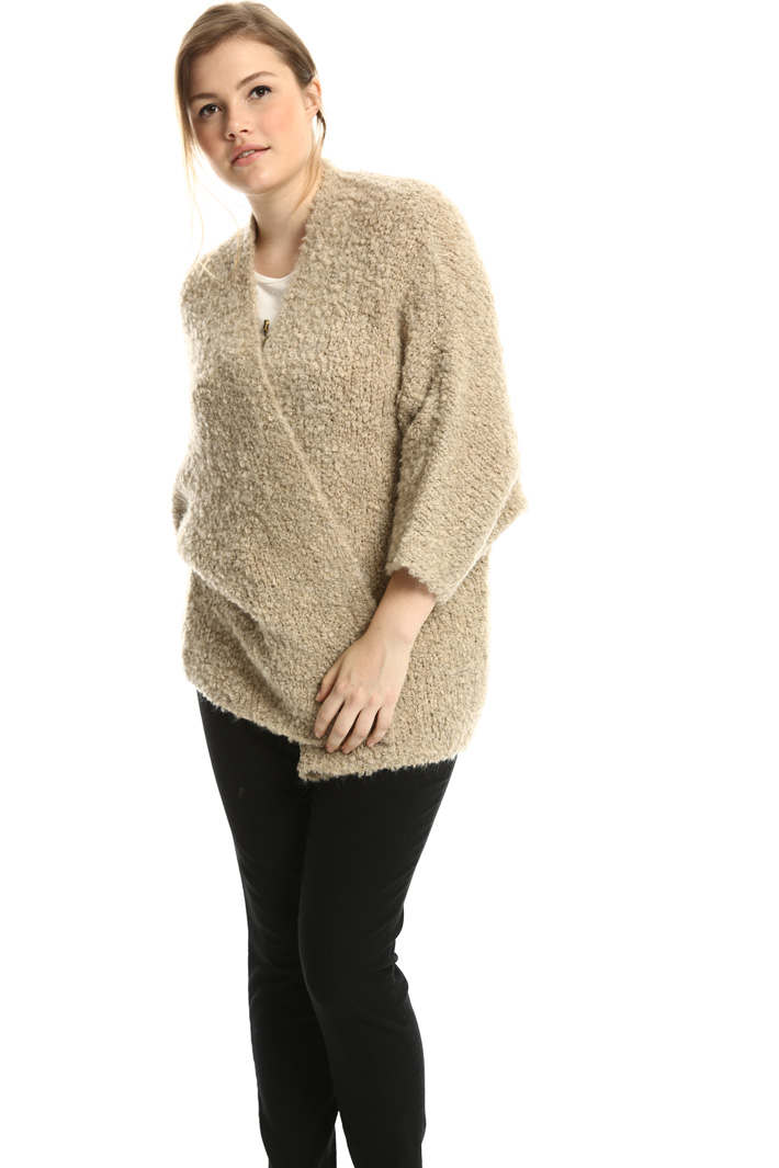 Bouclé wool hood
Intrend Bouclé wool hood
Intrend