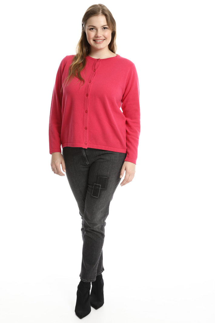 Crewneck cardigan
Intrend Crewneck cardigan
Intrend