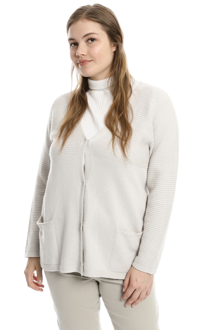 Cardigan with pockets
Intrend Cardigan with pockets
Intrend