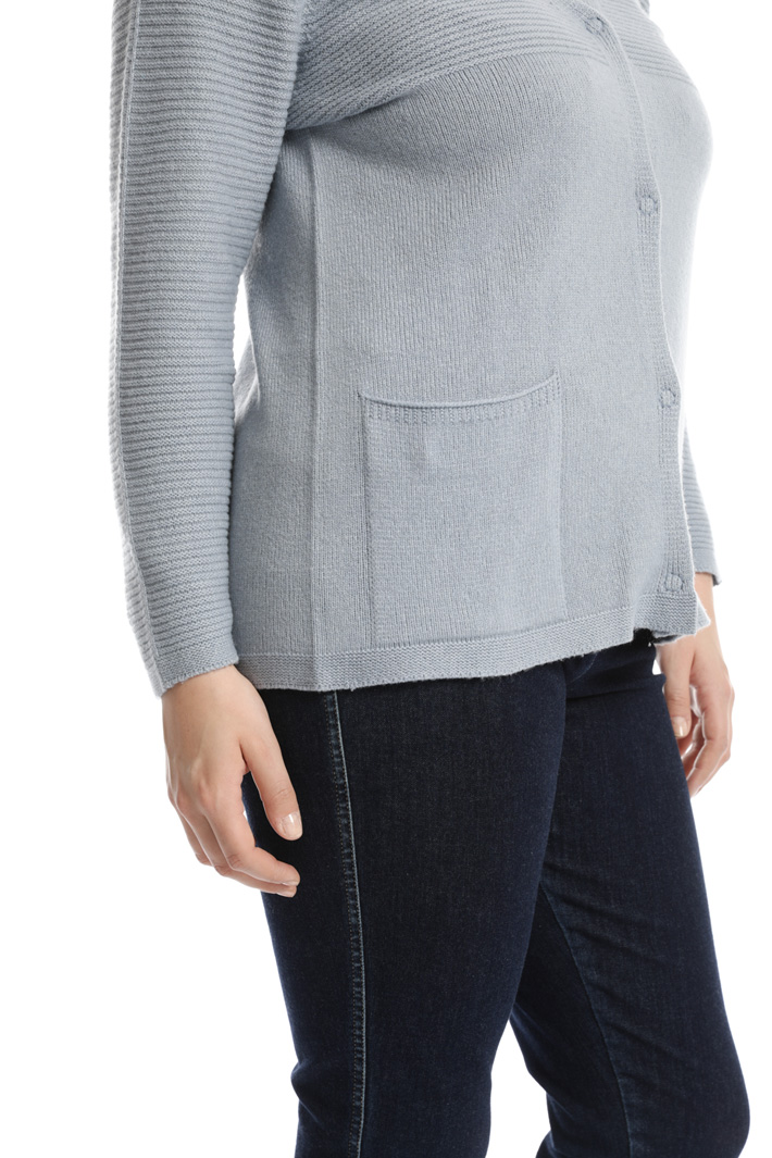 Cardigan with pockets
Intrend Cardigan with pockets
Intrend