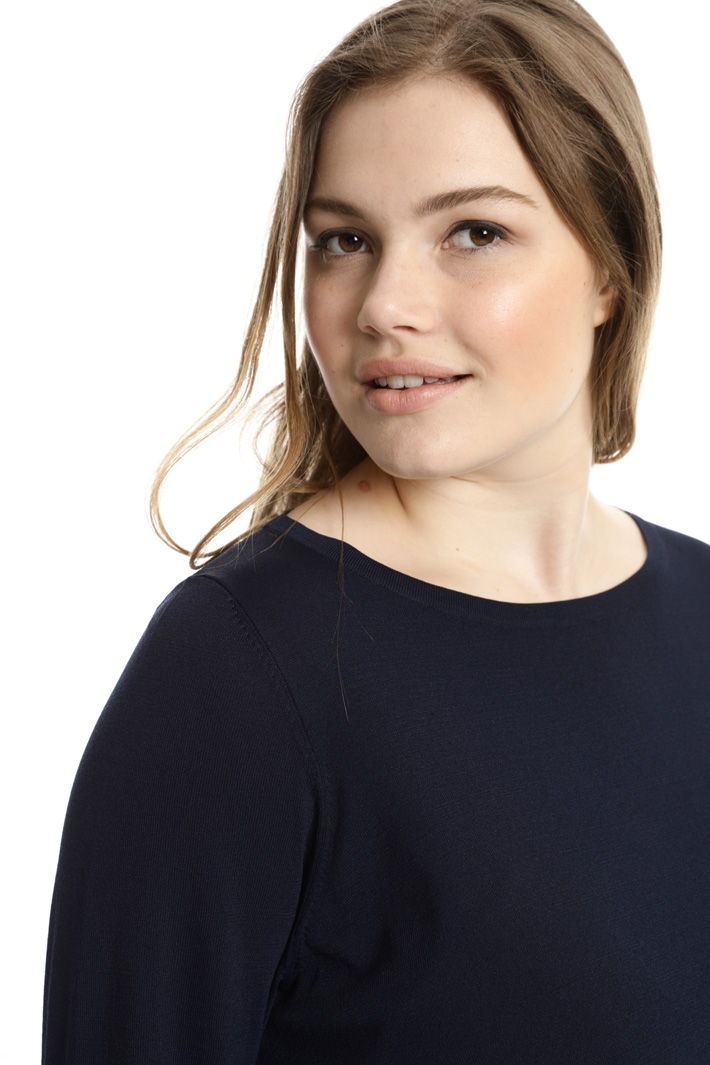 Boat neck sweater
Intrend Boat neck sweater
Intrend