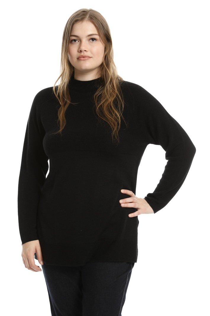 Wool crewneck sweater
Intrend Wool crewneck sweater
Intrend