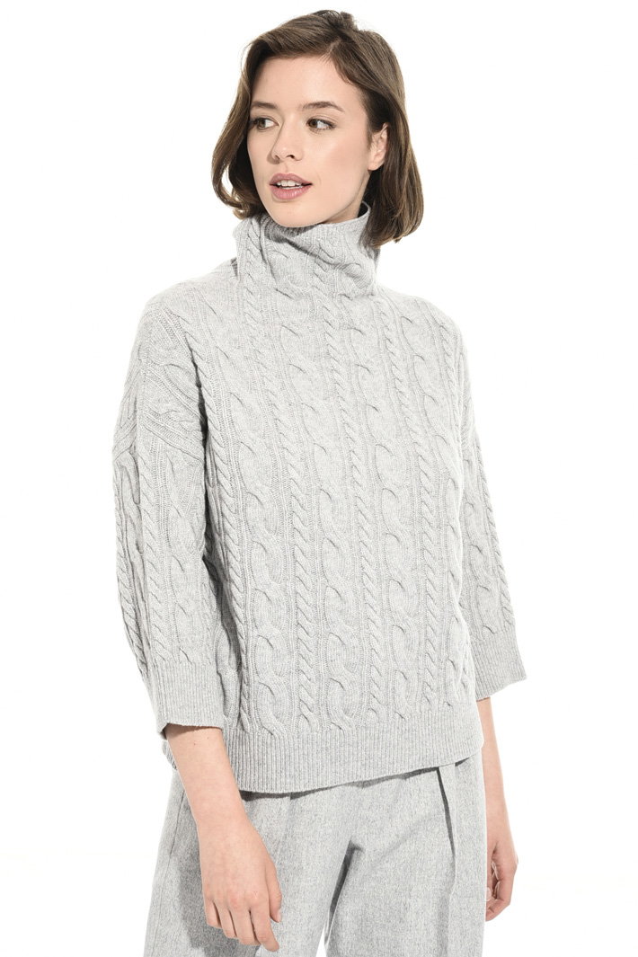 Braid stitch sweater Intrend Braid stitch sweater Intrend